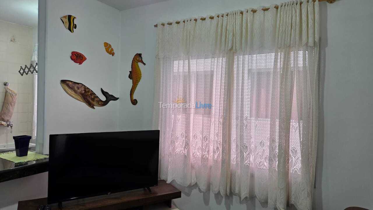 Apartamento para aluguel de temporada em Ubatuba (Praia Grande)