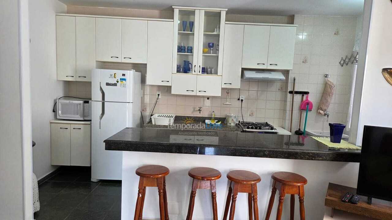 Apartamento para aluguel de temporada em Ubatuba (Praia Grande)