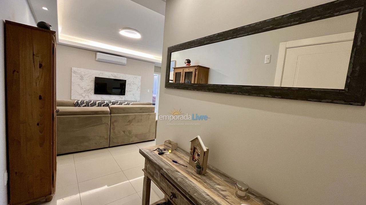 Apartment for vacation rental in Itapema (Meia Praia)