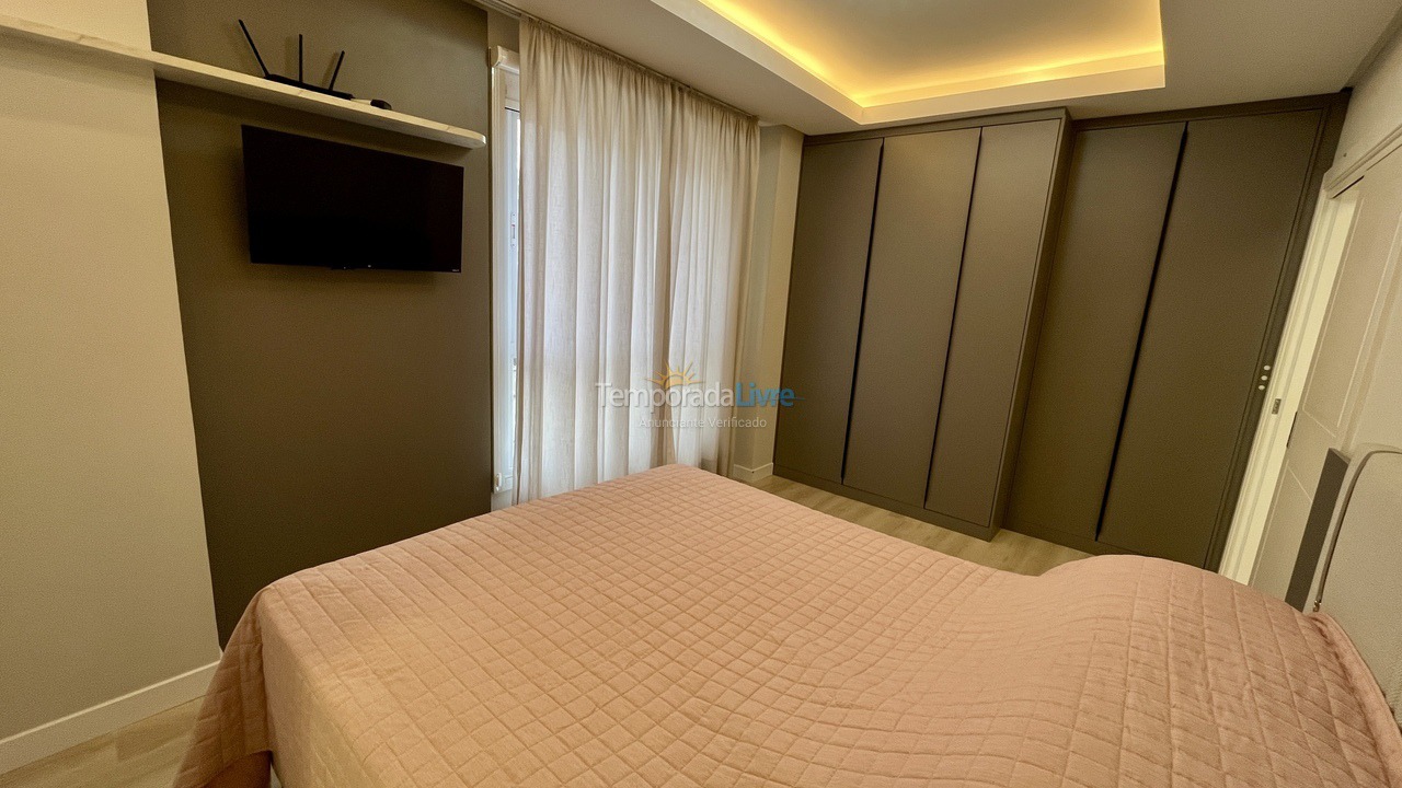 Apartment for vacation rental in Itapema (Meia Praia)