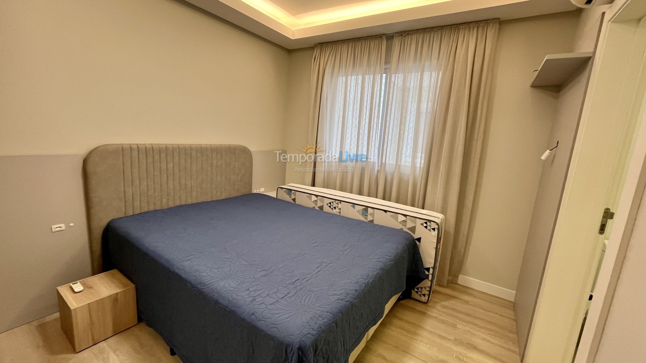 Apartment for vacation rental in Itapema (Meia Praia)