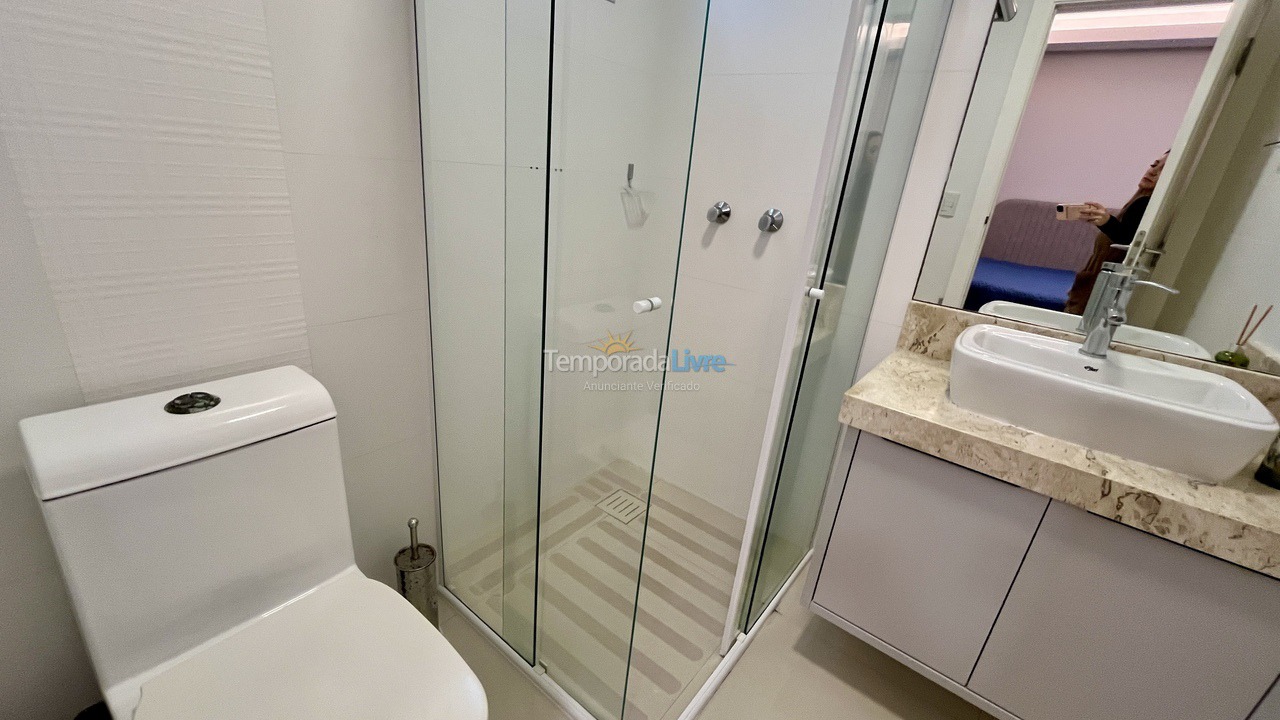 Apartment for vacation rental in Itapema (Meia Praia)