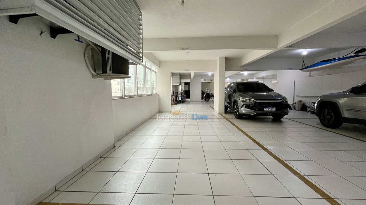 Apartment for vacation rental in Itapema (Meia Praia)