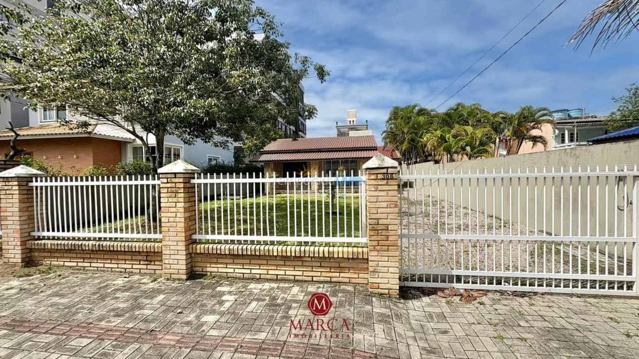 Casa para aluguel de temporada em Bombinhas (Canto Grande)