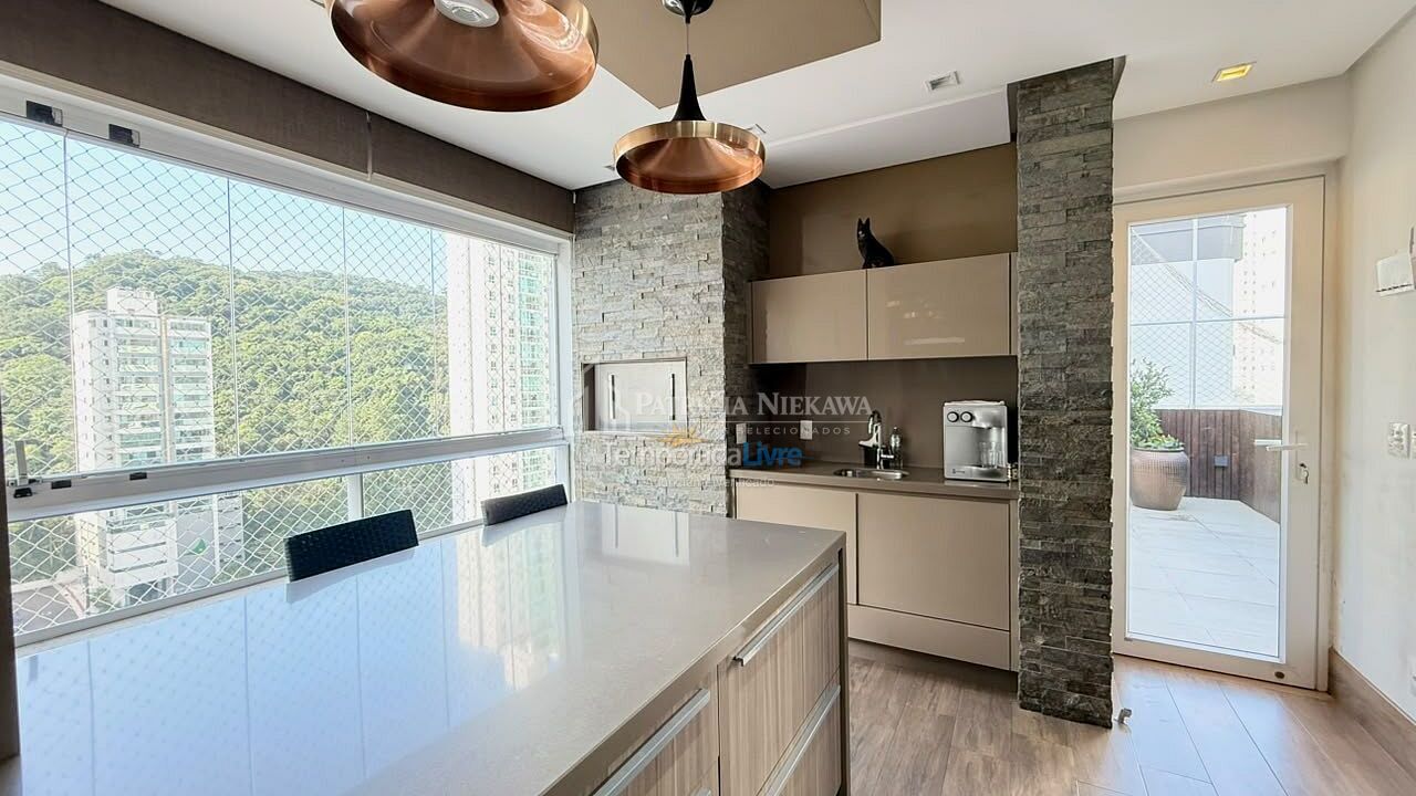Apartamento para aluguel de temporada em Balneário Camboriú (Barra Norte)