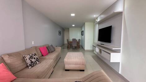 3 bedrooms on the beach with 2 parking spaces, beachfront building