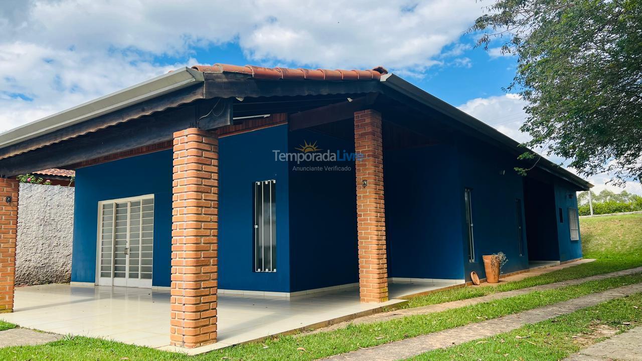 Casa para alquiler de vacaciones em Mairinque (Condomínio Porta do Sol)