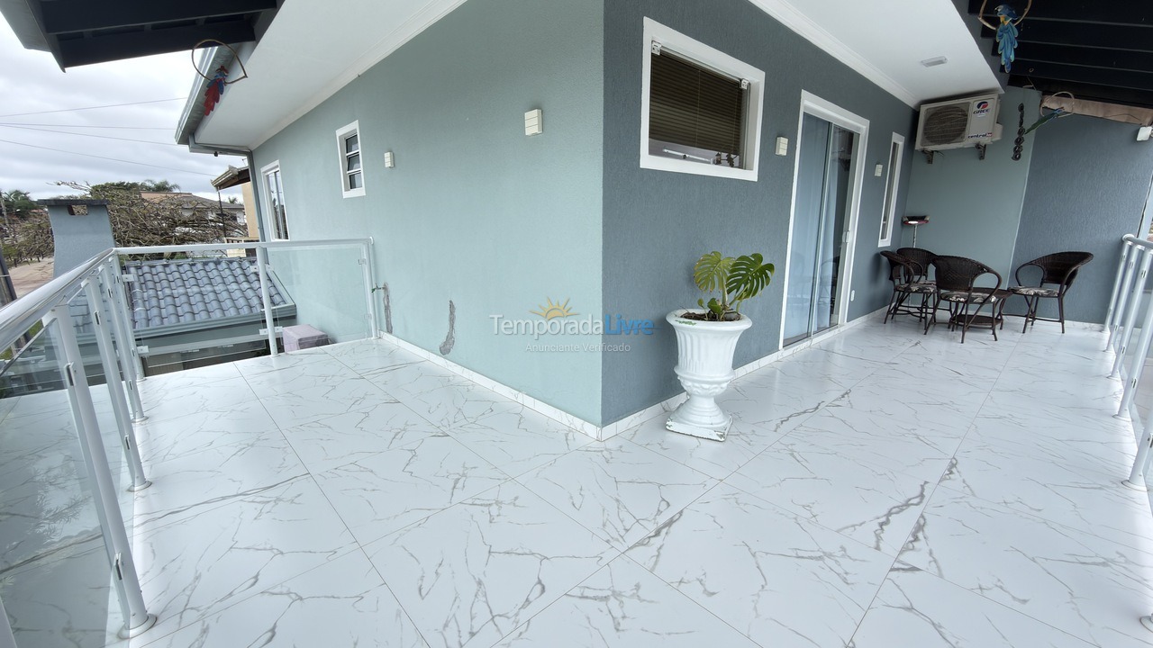 Casa para aluguel de temporada em Itapoá (Jardim Perola do Atlântico)