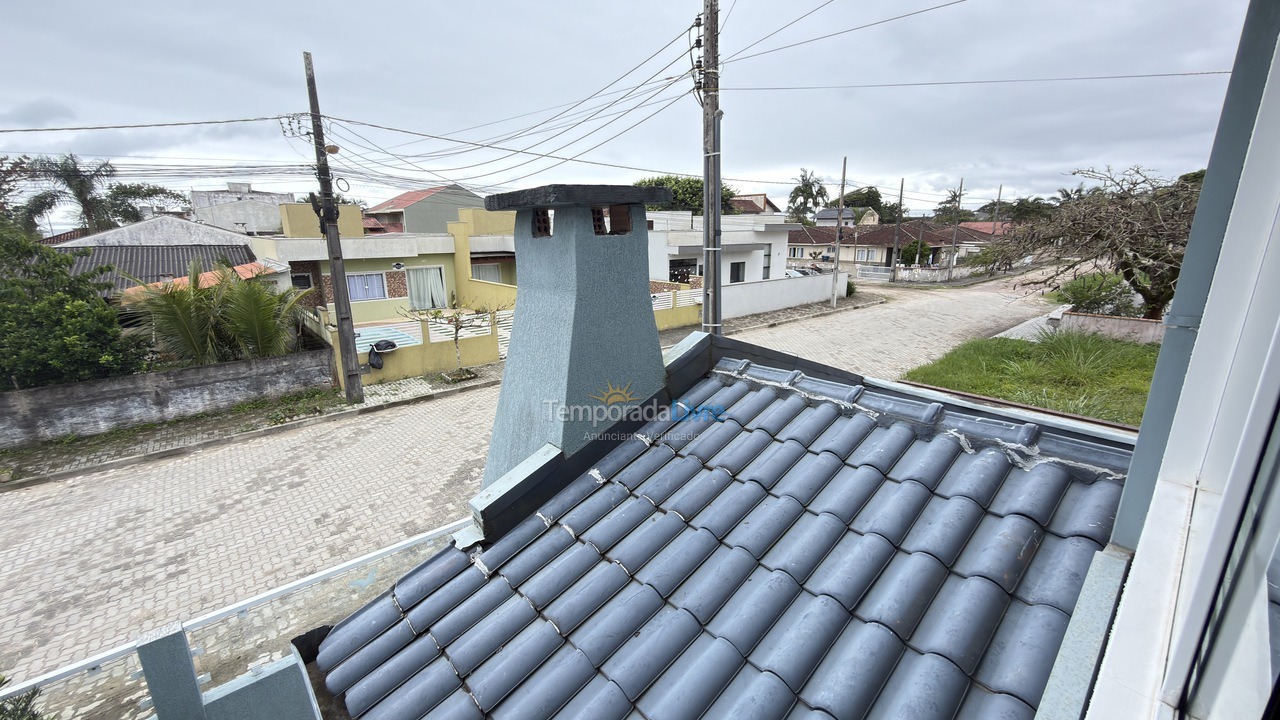 Casa para aluguel de temporada em Itapoá (Jardim Perola do Atlântico)