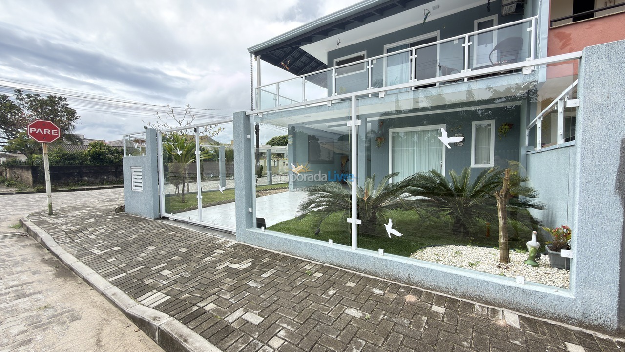 Casa para aluguel de temporada em Itapoá (Jardim Perola do Atlântico)