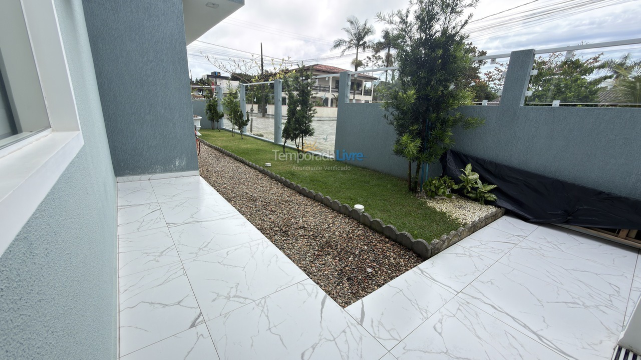 Casa para aluguel de temporada em Itapoá (Jardim Perola do Atlântico)