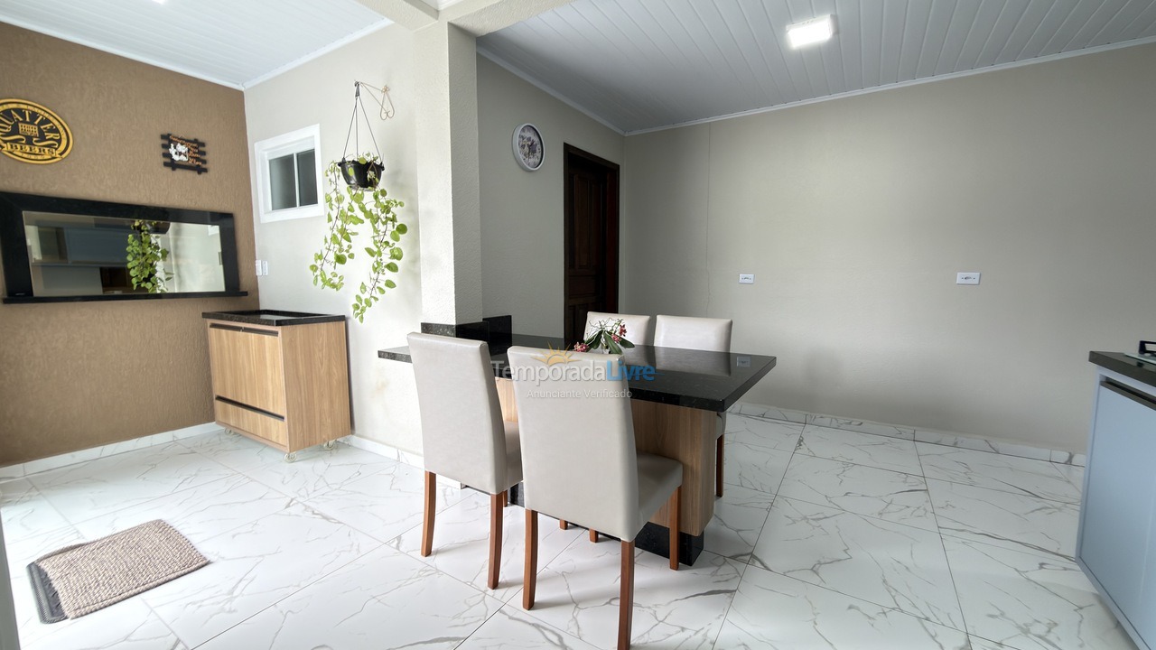 Casa para aluguel de temporada em Itapoá (Jardim Perola do Atlântico)