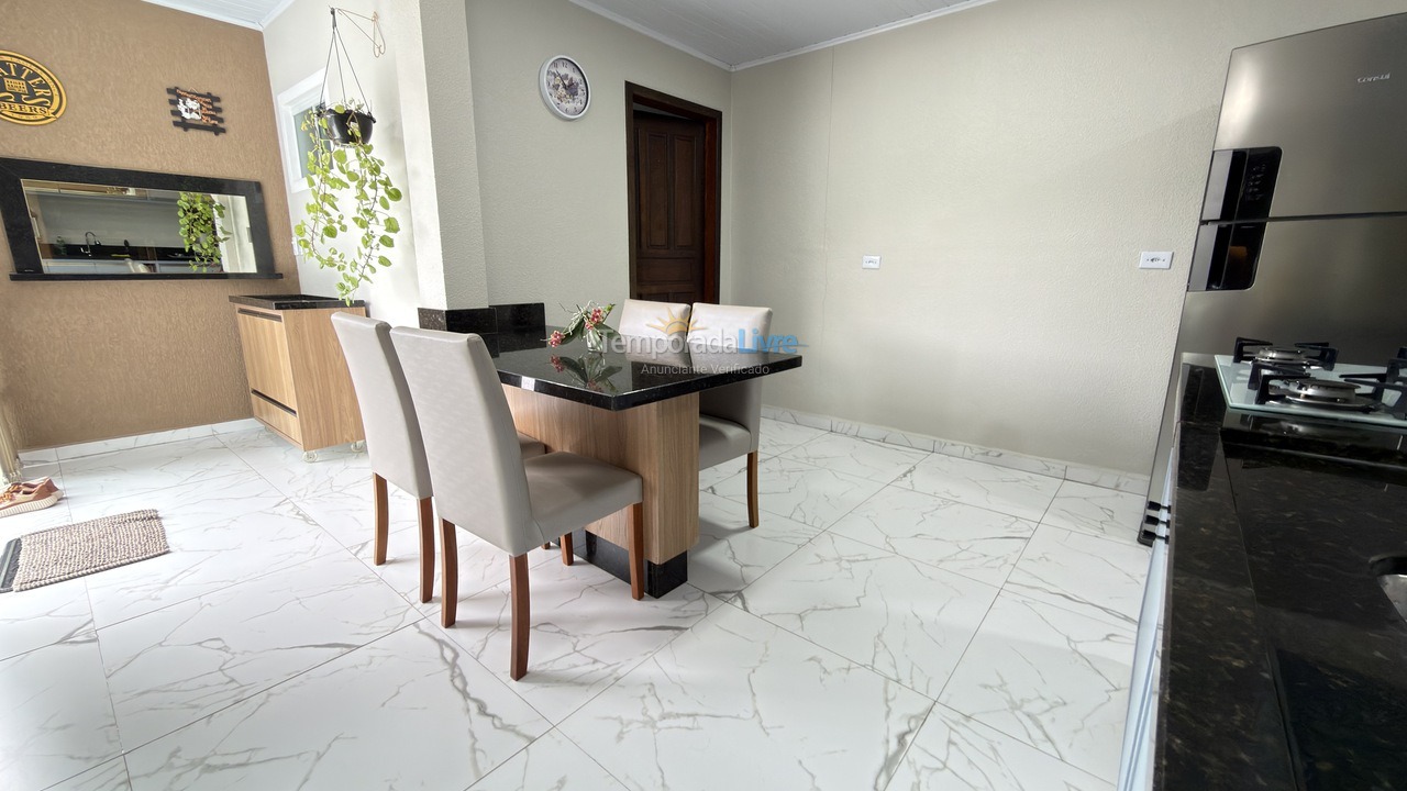 Casa para aluguel de temporada em Itapoá (Jardim Perola do Atlântico)