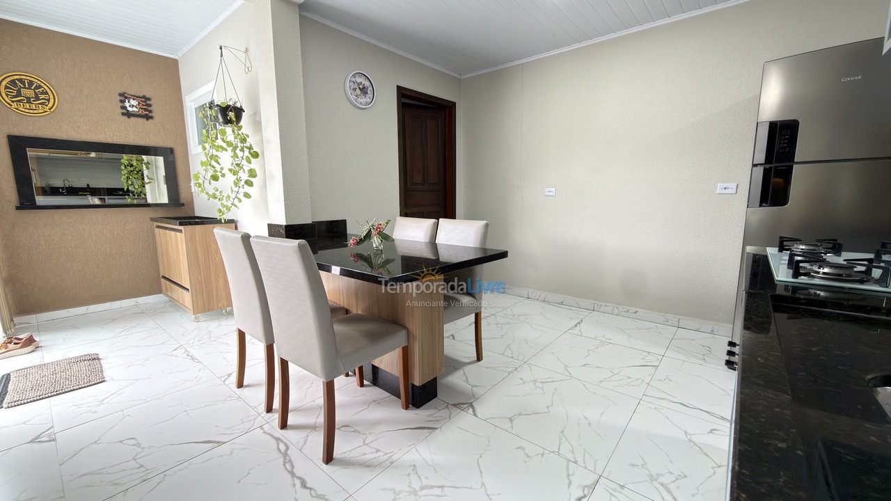 Casa para aluguel de temporada em Itapoá (Jardim Perola do Atlântico)