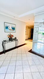 Apartamento a 50 metros de la playa, el paseo marítimo y el centro comercial Atlântico.