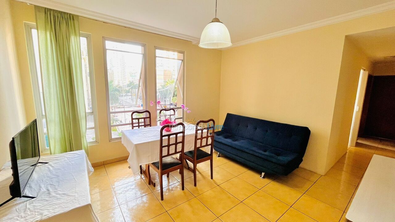 Apartamento para alquiler de vacaciones em Balneário Camboriú (Praia Central)
