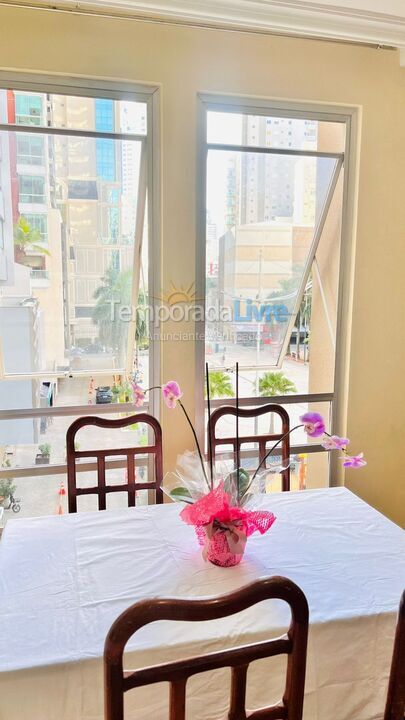 Apartamento para alquiler de vacaciones em Balneário Camboriú (Praia Central)
