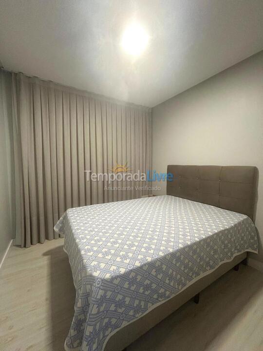 Apartment for vacation rental in Itapema (Meia Praia)