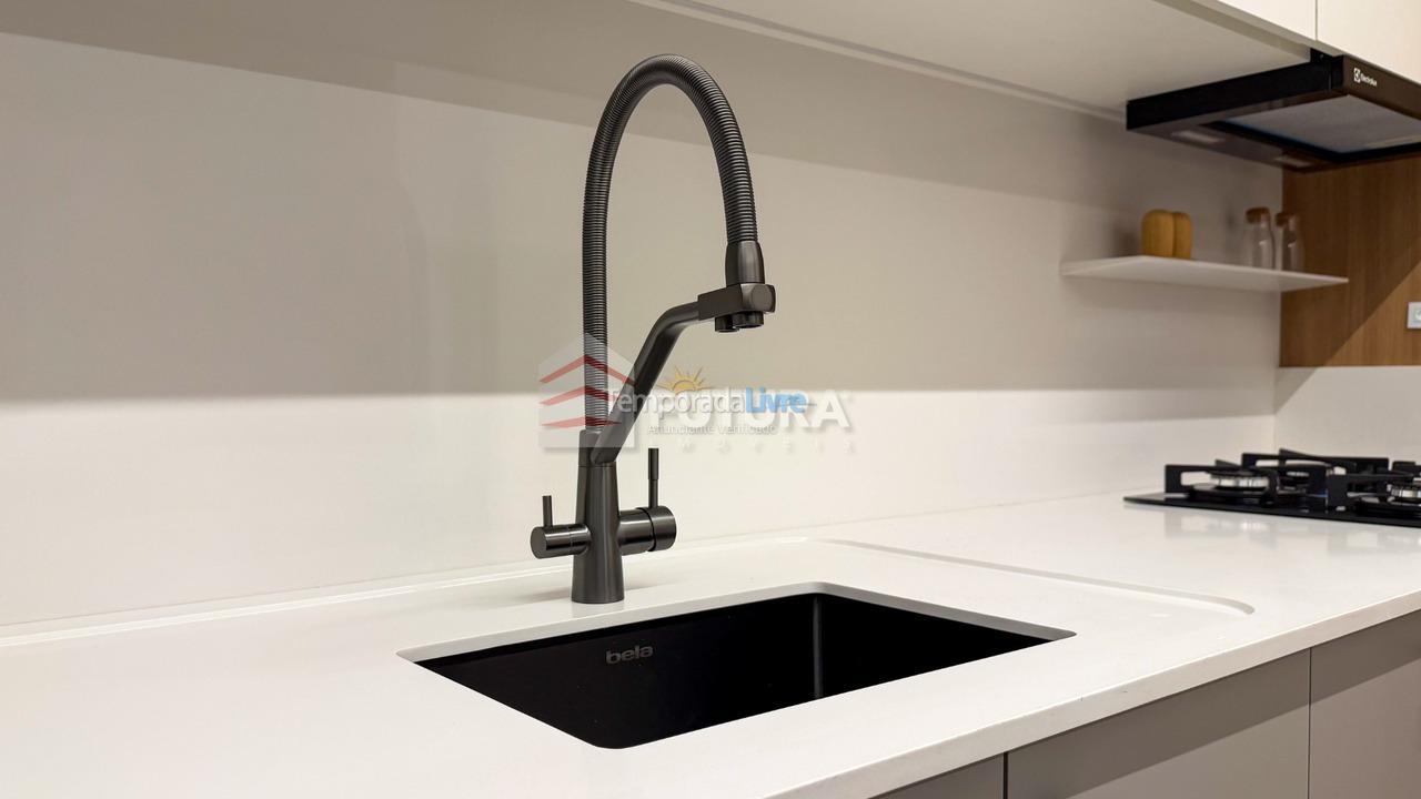 Apartment for vacation rental in Bombinhas (Canto Grande)