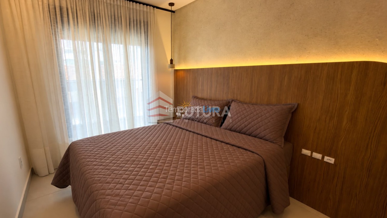 Apartment for vacation rental in Bombinhas (Canto Grande)