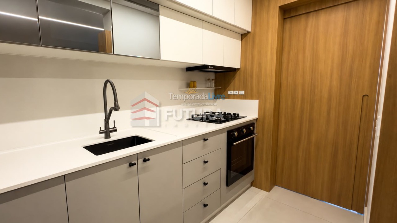 Apartment for vacation rental in Bombinhas (Canto Grande)