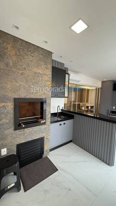 Apartment for vacation rental in Itapema (Meia Praia)