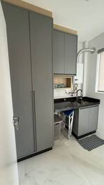 Excellent 3-suite apartment 150 meters from the beach.