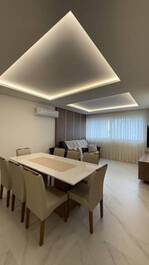 Excellent 3-suite apartment 150 meters from the beach.