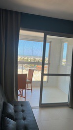 Vista al océano en el paseo marítimo de Atalaia con balcón.