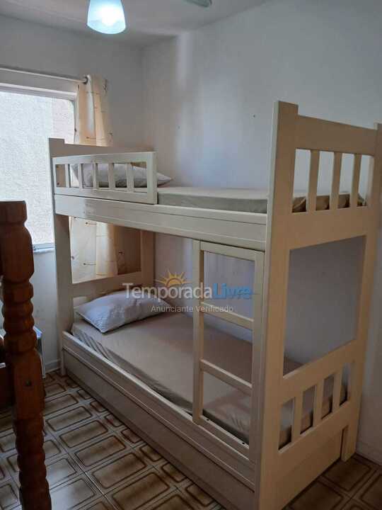 Apartment for vacation rental in Guarujá (Enseada)