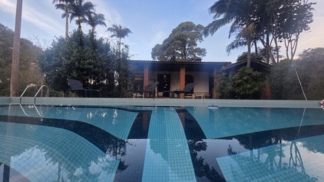 Chácara Sta. Filomena: Artistic and Nature-Based Retreat