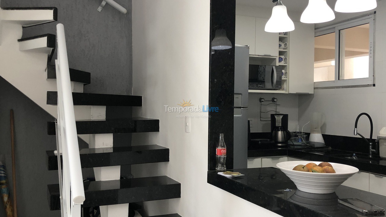 Apartamento para aluguel de temporada em Arraial do Cabo (Praia Grande)