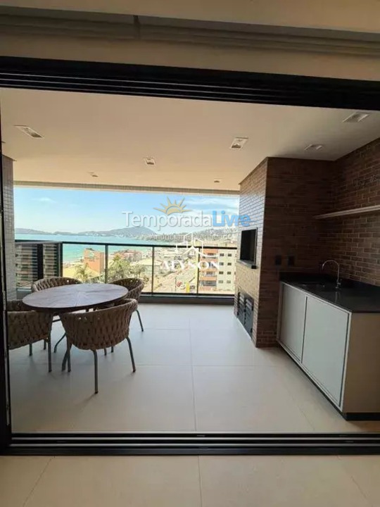 Apartamento para aluguel de temporada em Bombinhas (Praia de Bombas)