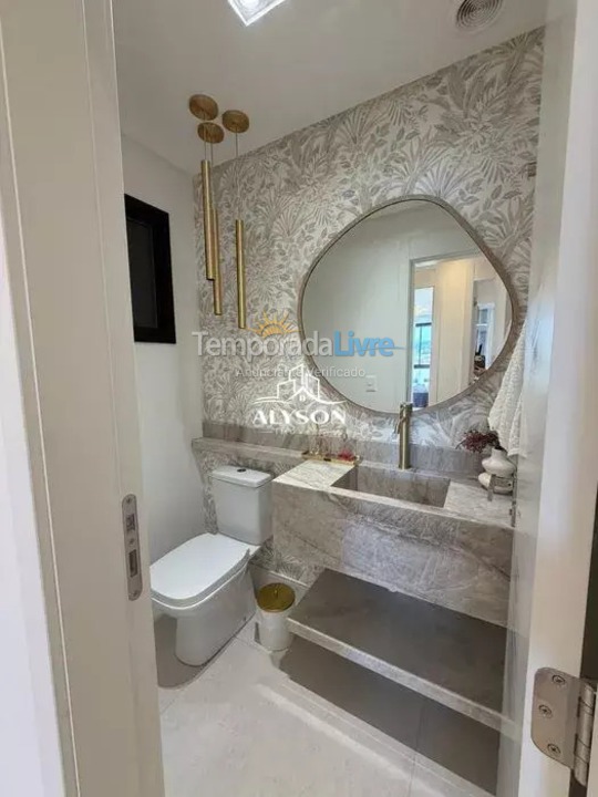 Apartamento para aluguel de temporada em Bombinhas (Praia de Bombas)