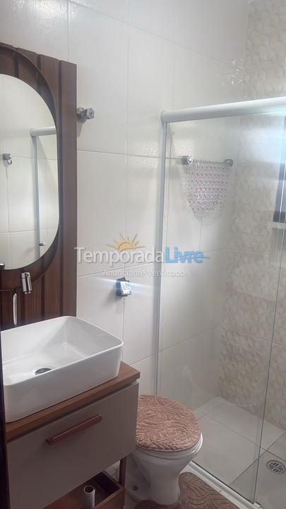 Casa para alquiler de vacaciones em Bertioga (Condominio Morada da Praia)