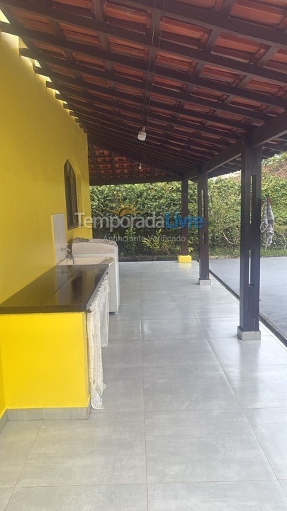 Casa para alquiler de vacaciones em Bertioga (Condominio Morada da Praia)