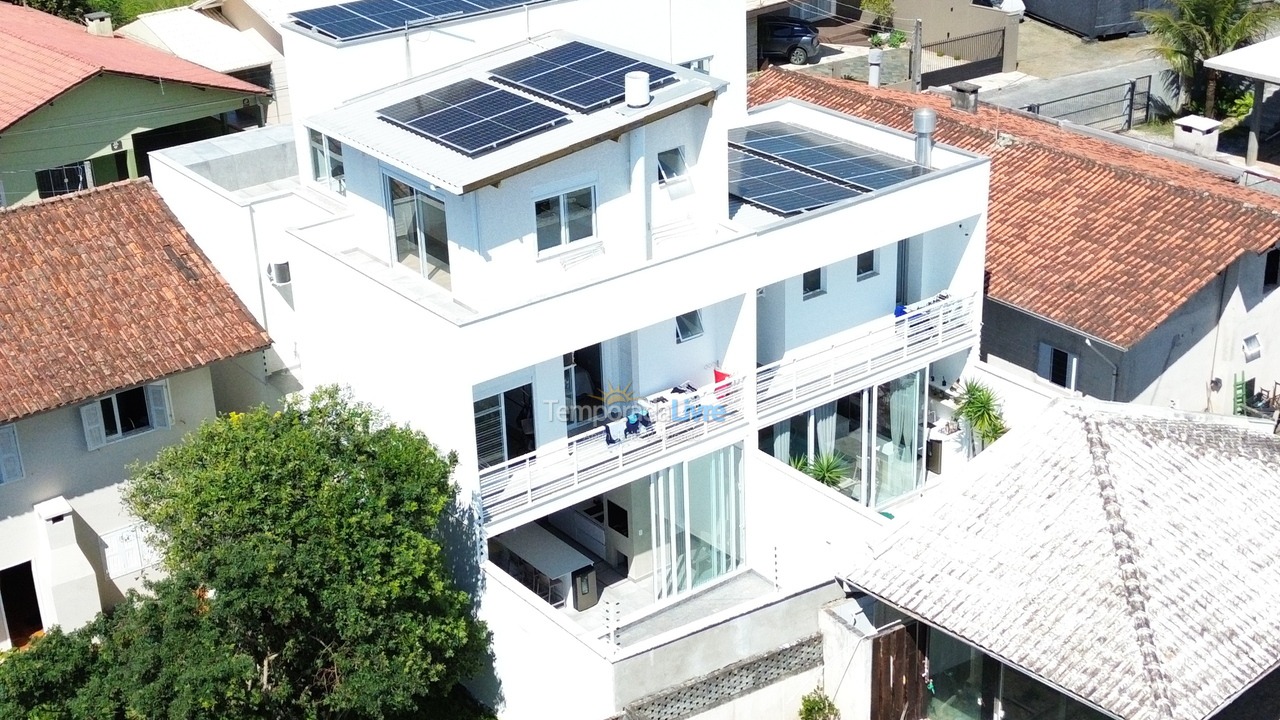 House for vacation rental in São Francisco do Sul (Ubatuba)