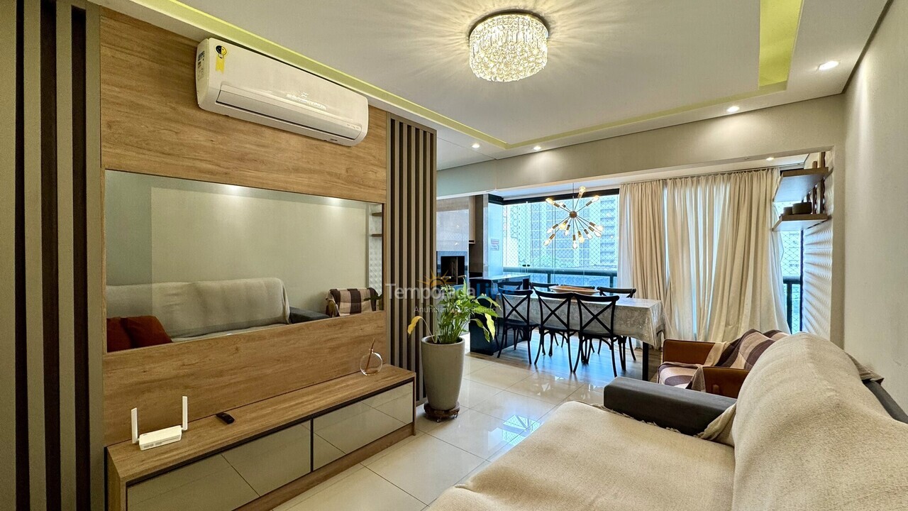 Apartamento para aluguel de temporada em Guarujá (Pitangueiras)