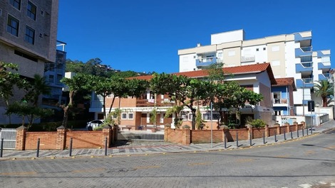 Apartamento para alugar em Bombinhas - Praia de Bombinhas