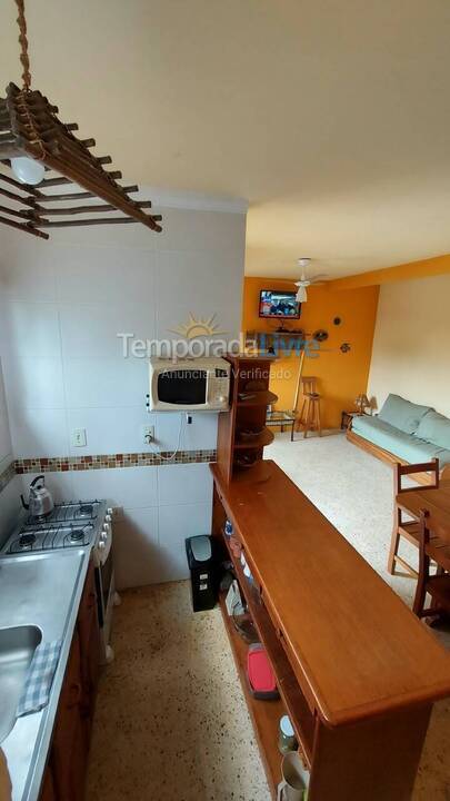 Apartamento para aluguel de temporada em Bombinhas (Praia de Bombas)