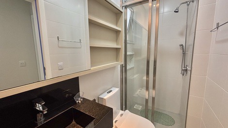 Aluga-se Apartamento Com 02 Dormitórios, Praia De Palmas