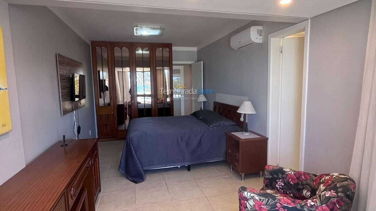 Apartment for vacation rental in Itapema (Centro)
