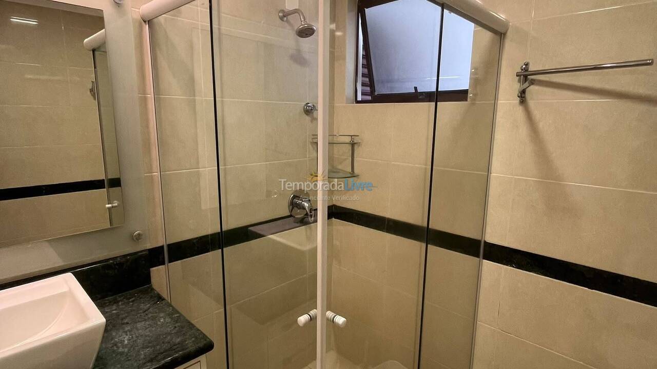 Apartment for vacation rental in Itapema (Centro)