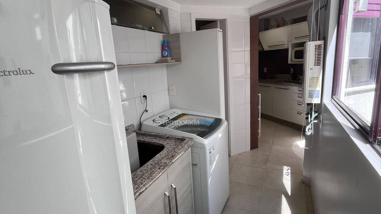 Apartment for vacation rental in Itapema (Centro)