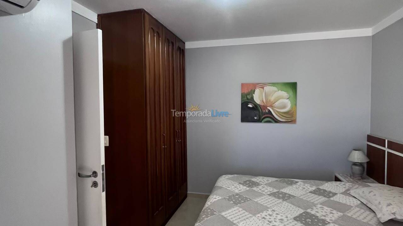 Apartment for vacation rental in Itapema (Centro)