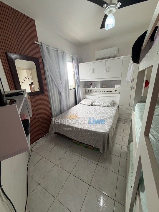Apartment for vacation rental in Praia Grande (Praia do Caiçara)