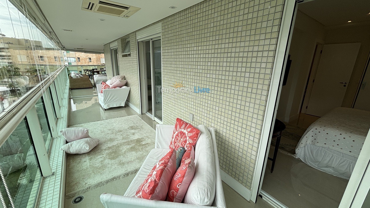 Apartamento para aluguel de temporada em Bertioga (Riviera de São Lourenço)