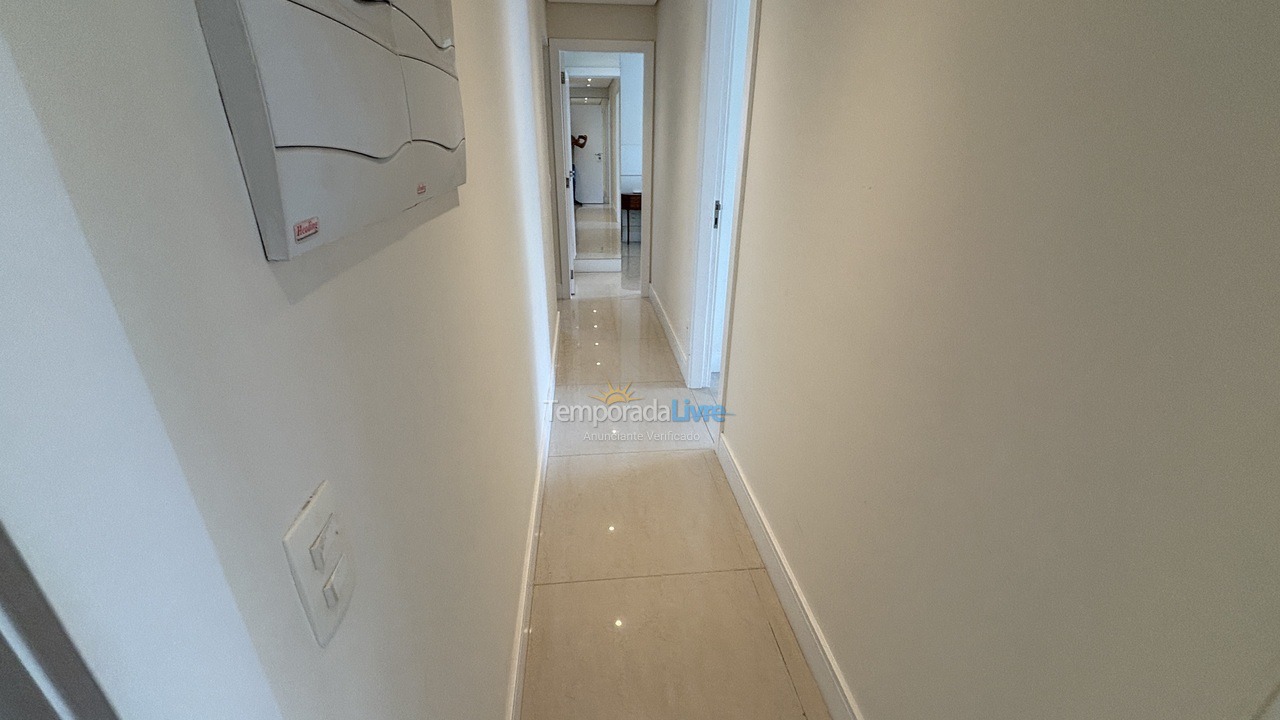 Apartamento para aluguel de temporada em Bertioga (Riviera de São Lourenço)