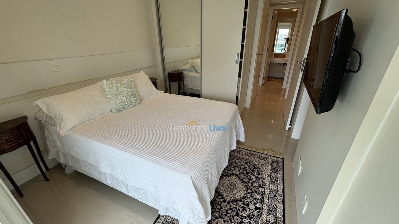 Apartamento para aluguel de temporada em Bertioga (Riviera de São Lourenço)