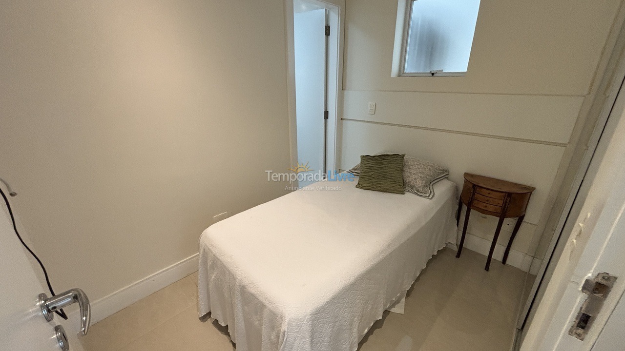 Apartamento para aluguel de temporada em Bertioga (Riviera de São Lourenço)